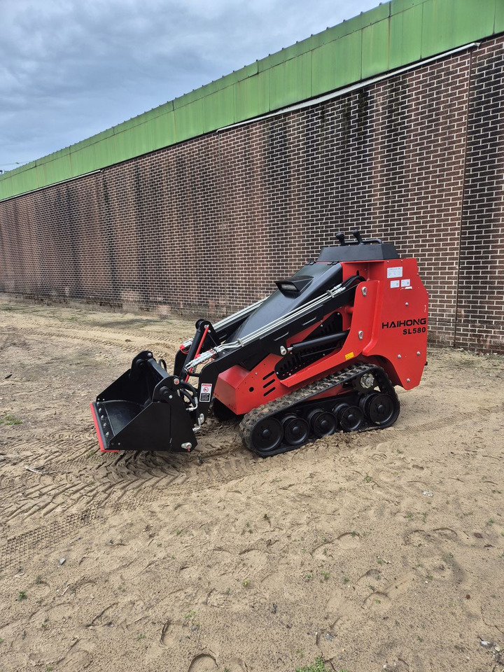 WCM-SL380 - Kompaktlader: das Bild 4 WCM-SL380 - Kompaktlader: das Bild 4