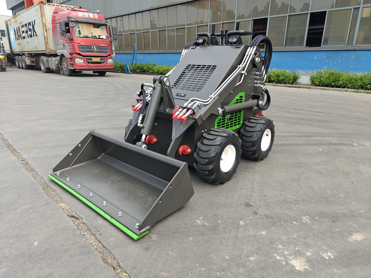 WCM-SL380 - Kompaktlader: das Bild 1 WCM-SL380 - Kompaktlader: das Bild 1