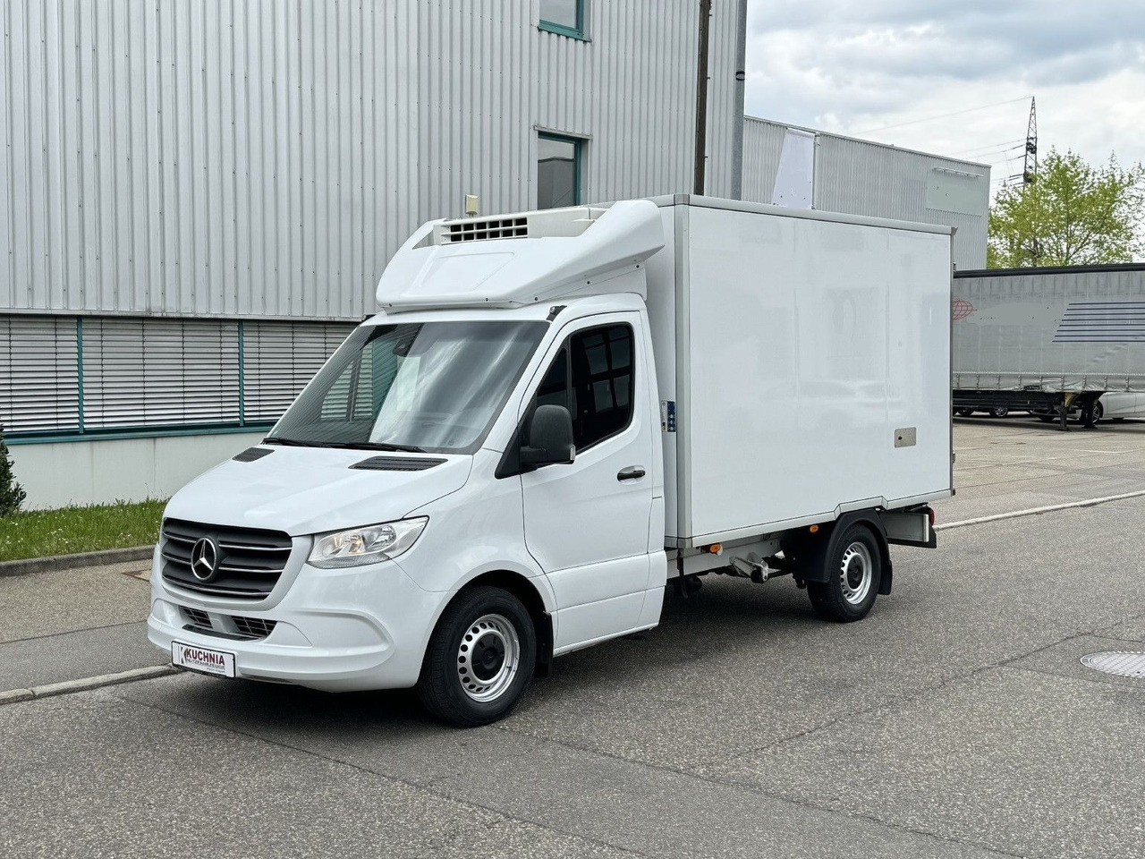 Mercedes-Benz Sprinter 316 Tiefkühl 3,3m TK V-500 MAX Luftgef. - Kühltransporter: das Bild 3 Mercedes-Benz Sprinter 316 Tiefkühl 3,3m TK V-500 MAX Luftgef. - Kühltransporter: das Bild 3