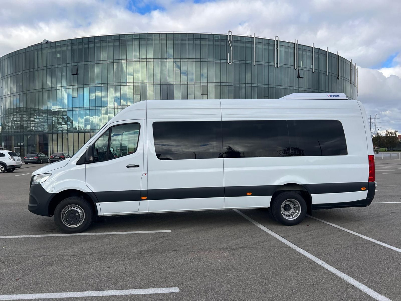 Mercedes-Benz Sprinter 517 Komfort XL, 21 SS - Kleinbus, Personentransporter: das Bild 4 Mercedes-Benz Sprinter 517 Komfort XL, 21 SS - Kleinbus, Personentransporter: das Bild 4