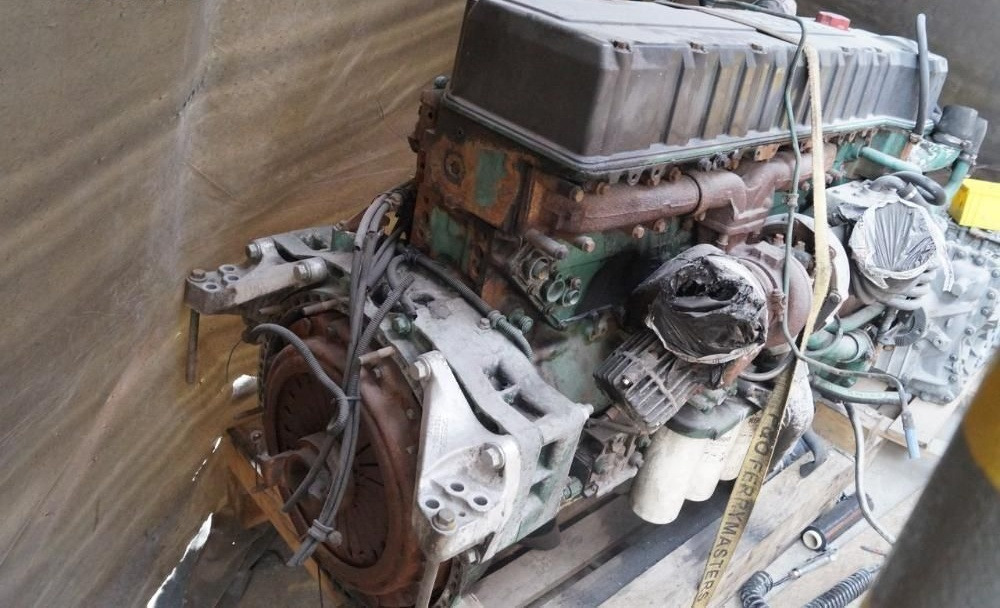 Volvo D12C Volvo FH 12 - Motor für LKW: das Bild 2 Volvo D12C Volvo FH 12 - Motor für LKW: das Bild 2