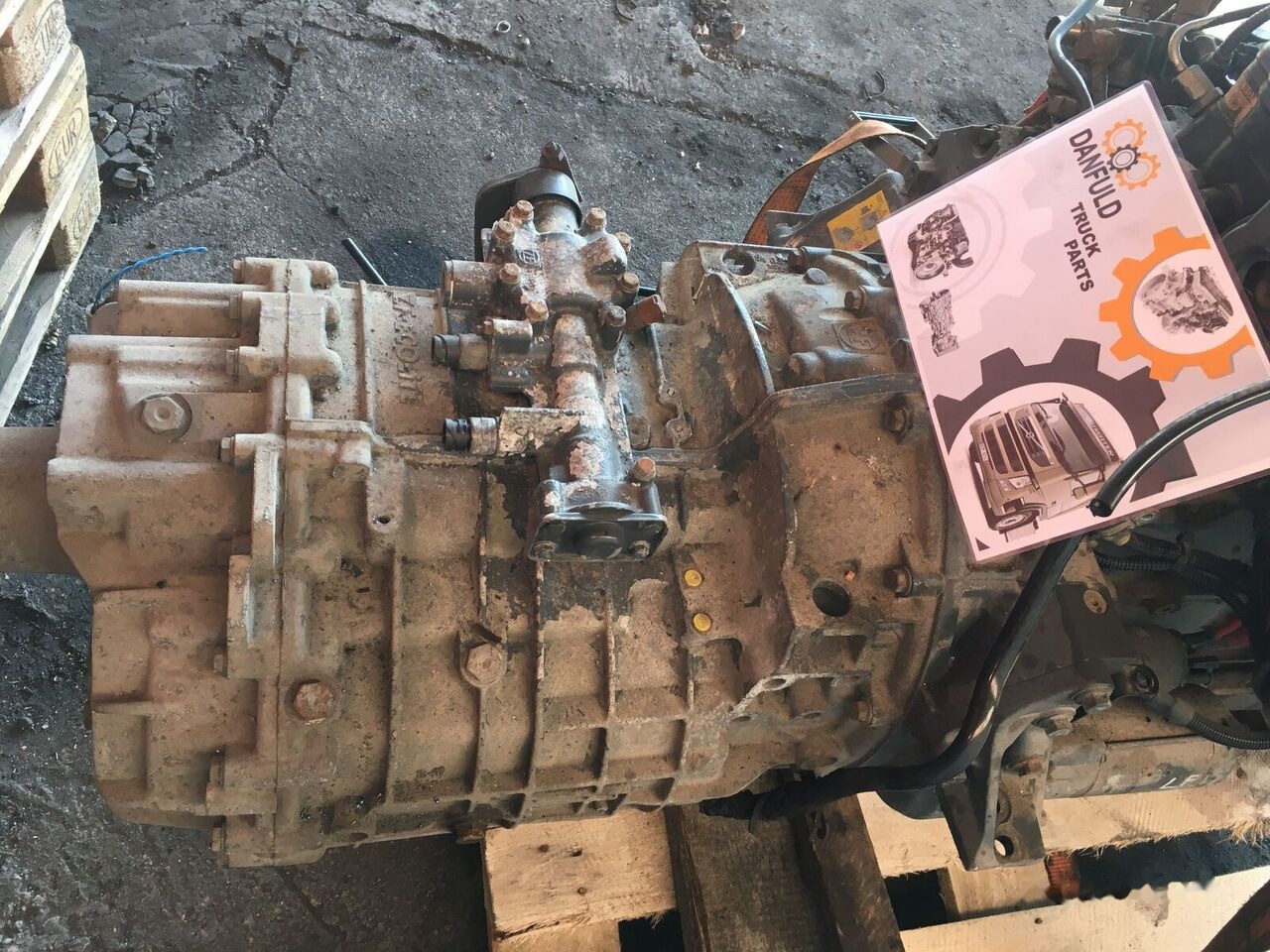ZF 6s800 1700557 DAF - Getriebe für LKW: das Bild 4 ZF 6s800 1700557 DAF - Getriebe für LKW: das Bild 4