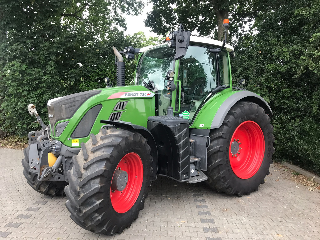 FENDT 720 Vario S4 PowerPlus - Traktor: das Bild 1 FENDT 720 Vario S4 PowerPlus - Traktor: das Bild 1