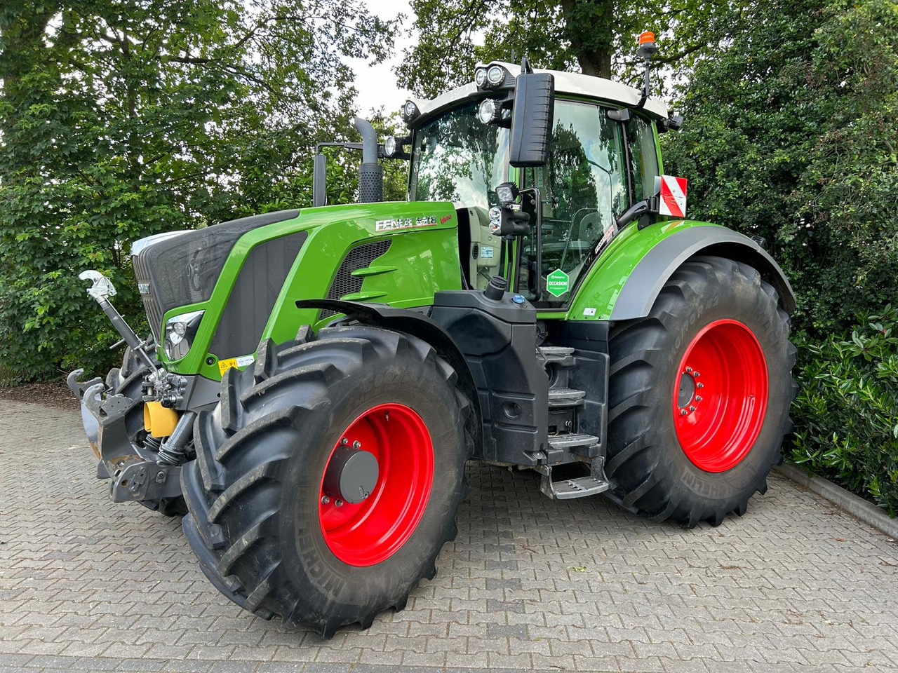 FENDT 828 Vario S4 ProfiPlus - Traktor: das Bild 1 FENDT 828 Vario S4 ProfiPlus - Traktor: das Bild 1