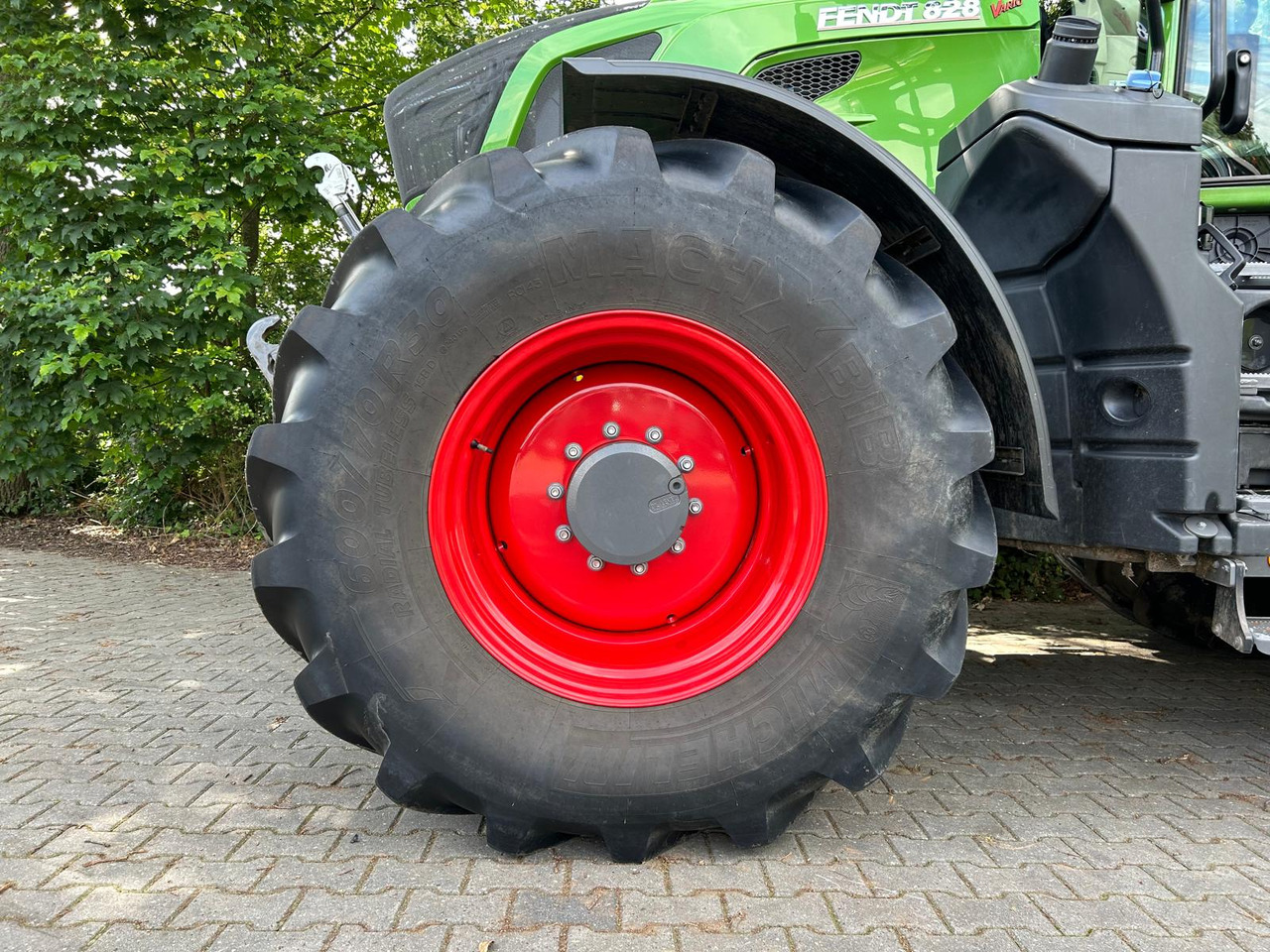 Traktor FENDT 828 Vario S4 ProfiPlus: das Bild 11 Traktor FENDT 828 Vario S4 ProfiPlus: das Bild 11