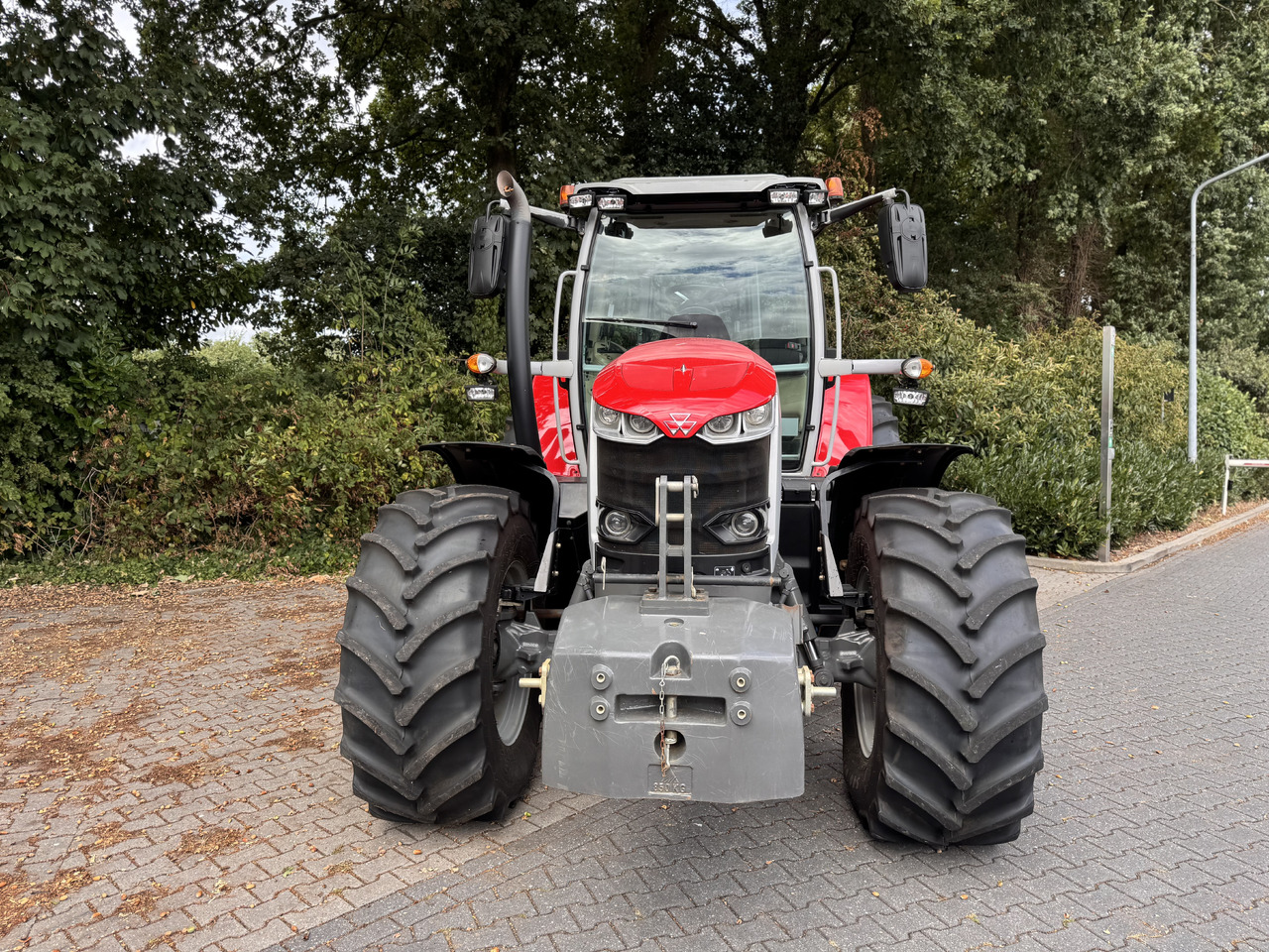 MASSEY FERGUSON 7s.180 Dyna6 Efficient - Traktor: das Bild 5 MASSEY FERGUSON 7s.180 Dyna6 Efficient - Traktor: das Bild 5