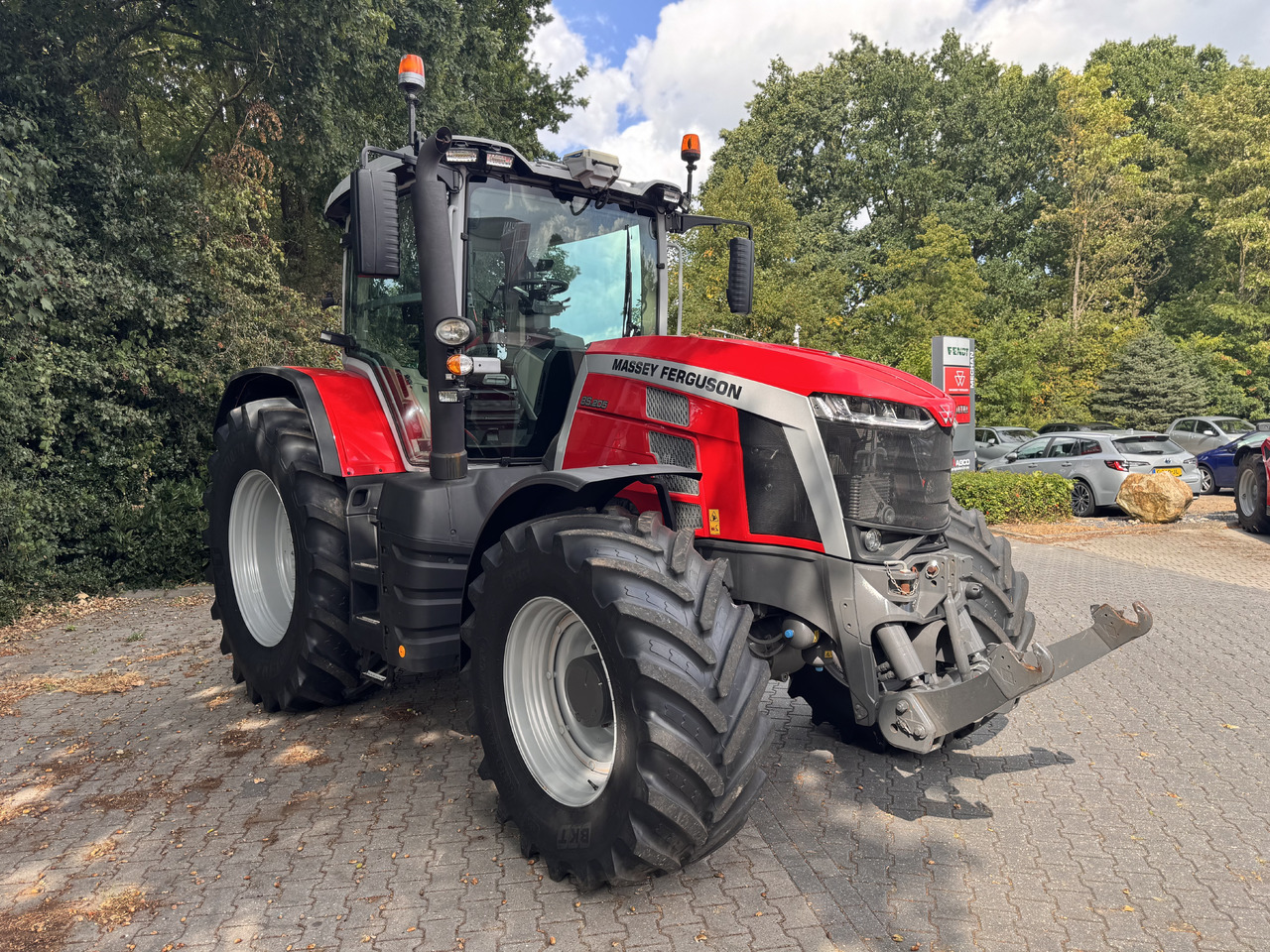 MASSEY FERGUSON 8s.205 Dyna7 Exclusive - Traktor: das Bild 4 MASSEY FERGUSON 8s.205 Dyna7 Exclusive - Traktor: das Bild 4