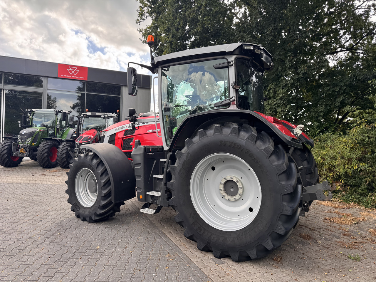 Massey Ferguson 8s.205 Dyna7 Exclusive - Traktor: das Bild 3 Massey Ferguson 8s.205 Dyna7 Exclusive - Traktor: das Bild 3