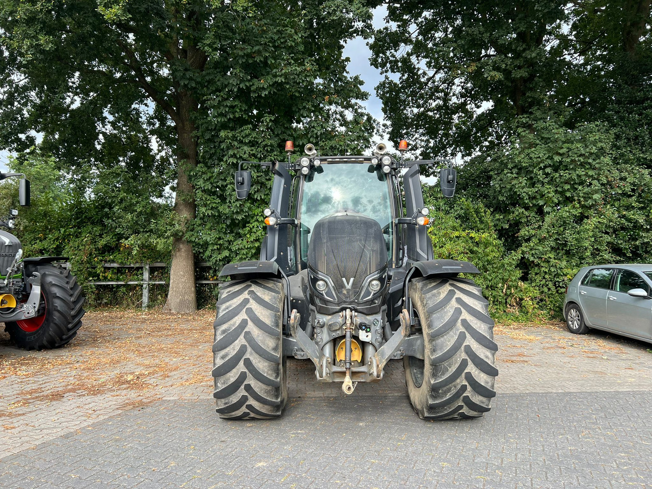 VALTRA T174 Versu - Traktor: das Bild 5 VALTRA T174 Versu - Traktor: das Bild 5