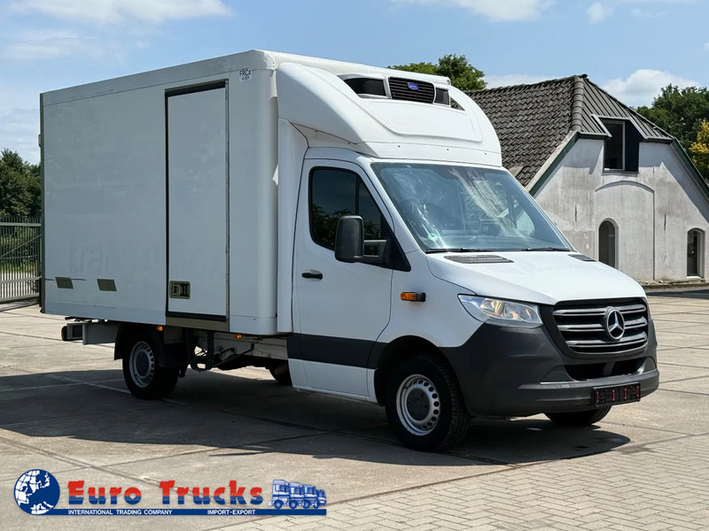 Mercedes-Benz Sprinter 316 Diff - Kühltransporter: das Bild 3 Mercedes-Benz Sprinter 316 Diff - Kühltransporter: das Bild 3