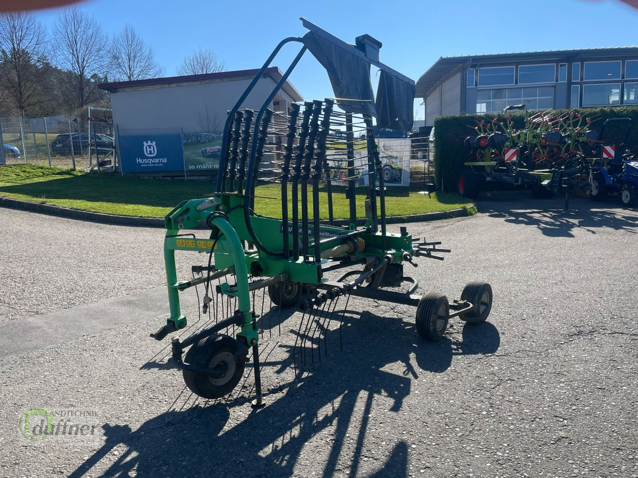 Deutz-Fahr Swatmaster 4621 - Heuwender/ Wenderechen: das Bild 1 Deutz-Fahr Swatmaster 4621 - Heuwender/ Wenderechen: das Bild 1