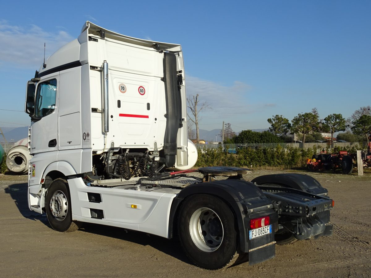 Sattelzugmaschine MERCEDES ACTROS 1845: das Bild 7