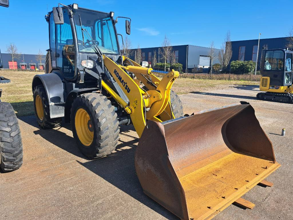 Komatsu WA100-8E0 - Radlader: das Bild 3 Komatsu WA100-8E0 - Radlader: das Bild 3