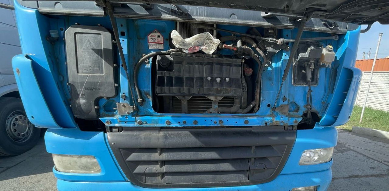 DAF CF 85.430 Tractor head - Sattelzugmaschine: das Bild 2 DAF CF 85.430 Tractor head - Sattelzugmaschine: das Bild 2