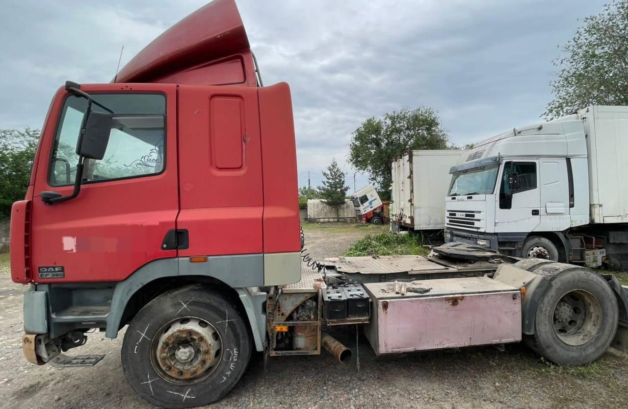 DAF CF 85 Tractor unit - Sattelzugmaschine: das Bild 3 DAF CF 85 Tractor unit - Sattelzugmaschine: das Bild 3