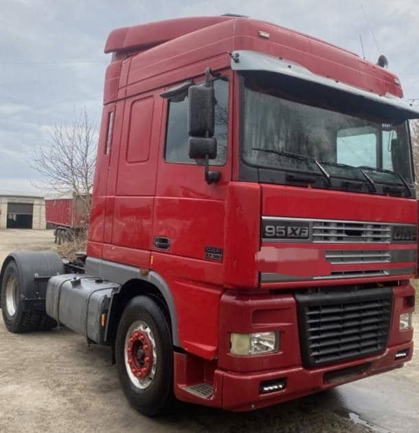 DAF XF 95.430 Tractor head 4x2 - Sattelzugmaschine: das Bild 1 DAF XF 95.430 Tractor head 4x2 - Sattelzugmaschine: das Bild 1
