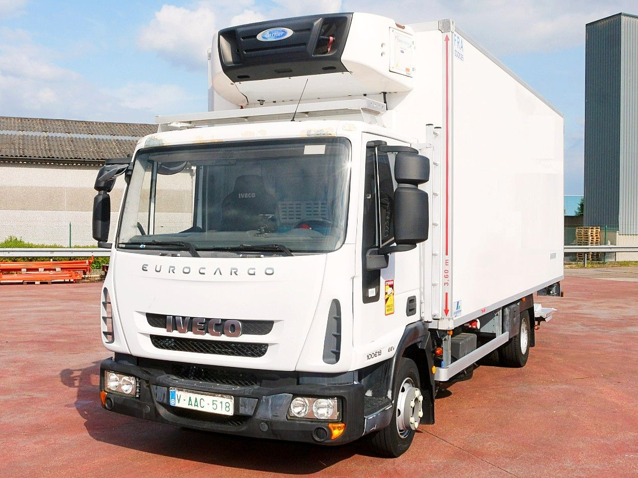 Iveco 100E18 EUROCARGO KUHLKOFFER CARRIER SUPRA 175tkm Iveco 100E18 EUROCARGO KUHLKOFFER CARRIER SUPRA 175tkm - Kühlkoffer LKW: das Bild 5 Iveco 100E18 EUROCARGO KUHLKOFFER CARRIER SUPRA 175tkm Iveco 100E18 EUROCARGO KUHLKOFFER CARRIER SUPRA 175tkm - Kühlkoffer LKW: das Bild 5