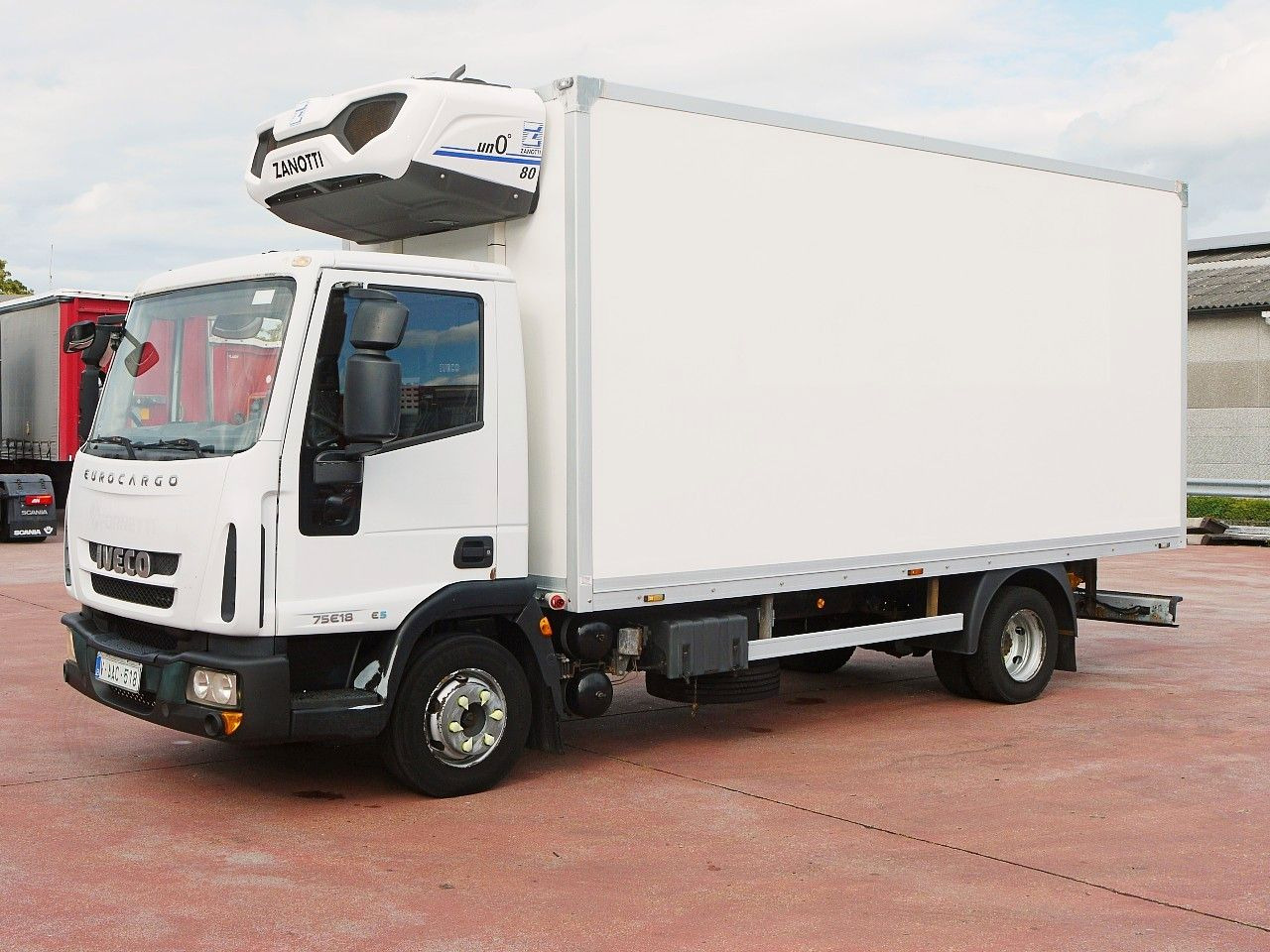 Iveco 75E16 EUROCARGO KUHOKOFFER ZANOTTI -30C Iveco 75E16 EUROCARGO KUHOKOFFER ZANOTTI -30C - Kühlkoffer LKW: das Bild 3 Iveco 75E16 EUROCARGO KUHOKOFFER ZANOTTI -30C Iveco 75E16 EUROCARGO KUHOKOFFER ZANOTTI -30C - Kühlkoffer LKW: das Bild 3