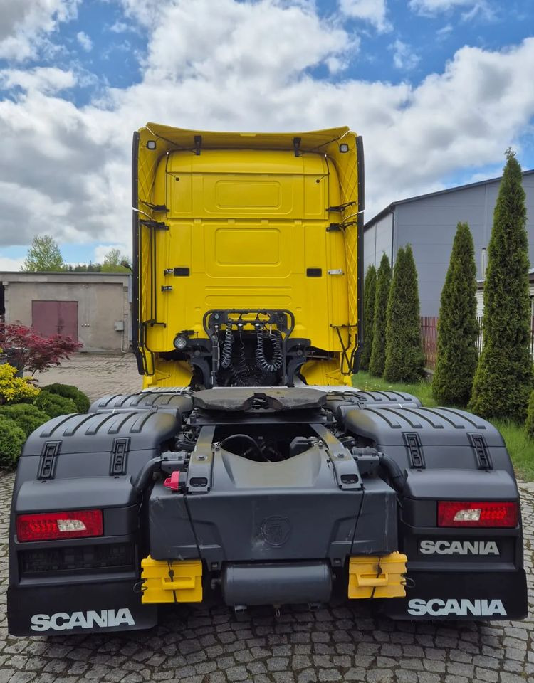 Scania R450 - Sattelzugmaschine: das Bild 5 Scania R450 - Sattelzugmaschine: das Bild 5