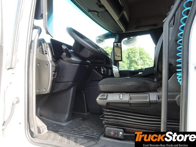 Sattelzugmaschine Mercedes-Benz Actros 1845 LS nRL: das Bild 6