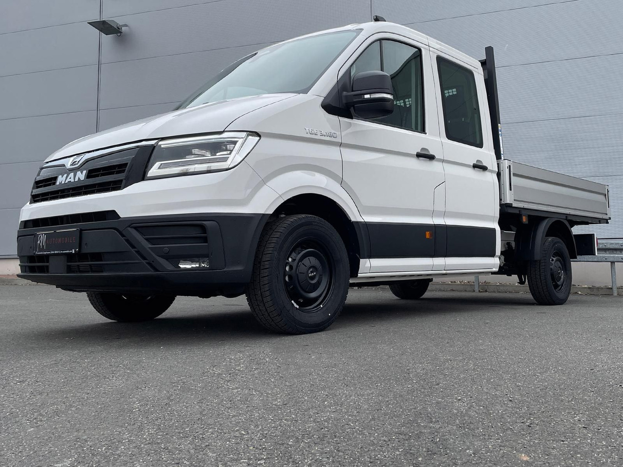 Pritsche Transporter, Transporter mit Doppelkabine MAN TGE 3.180 Pritsche DOKA MR STANDHZ AHK TEMP: das Bild 28