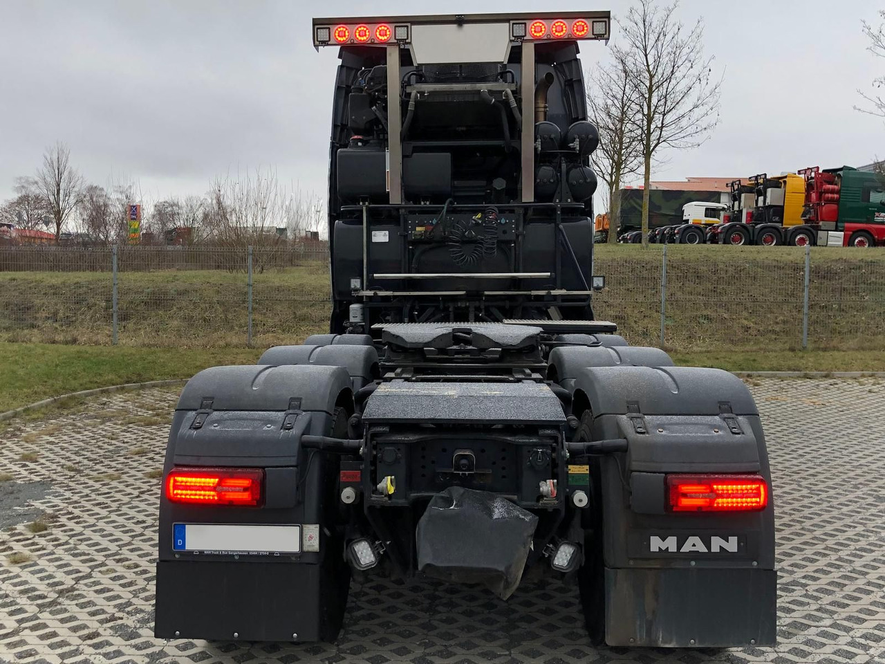 MAN TGX 41.640 8x4 Euro 6,Schwerlast 250t - Sattelzugmaschine: das Bild 4 MAN TGX 41.640 8x4 Euro 6,Schwerlast 250t - Sattelzugmaschine: das Bild 4