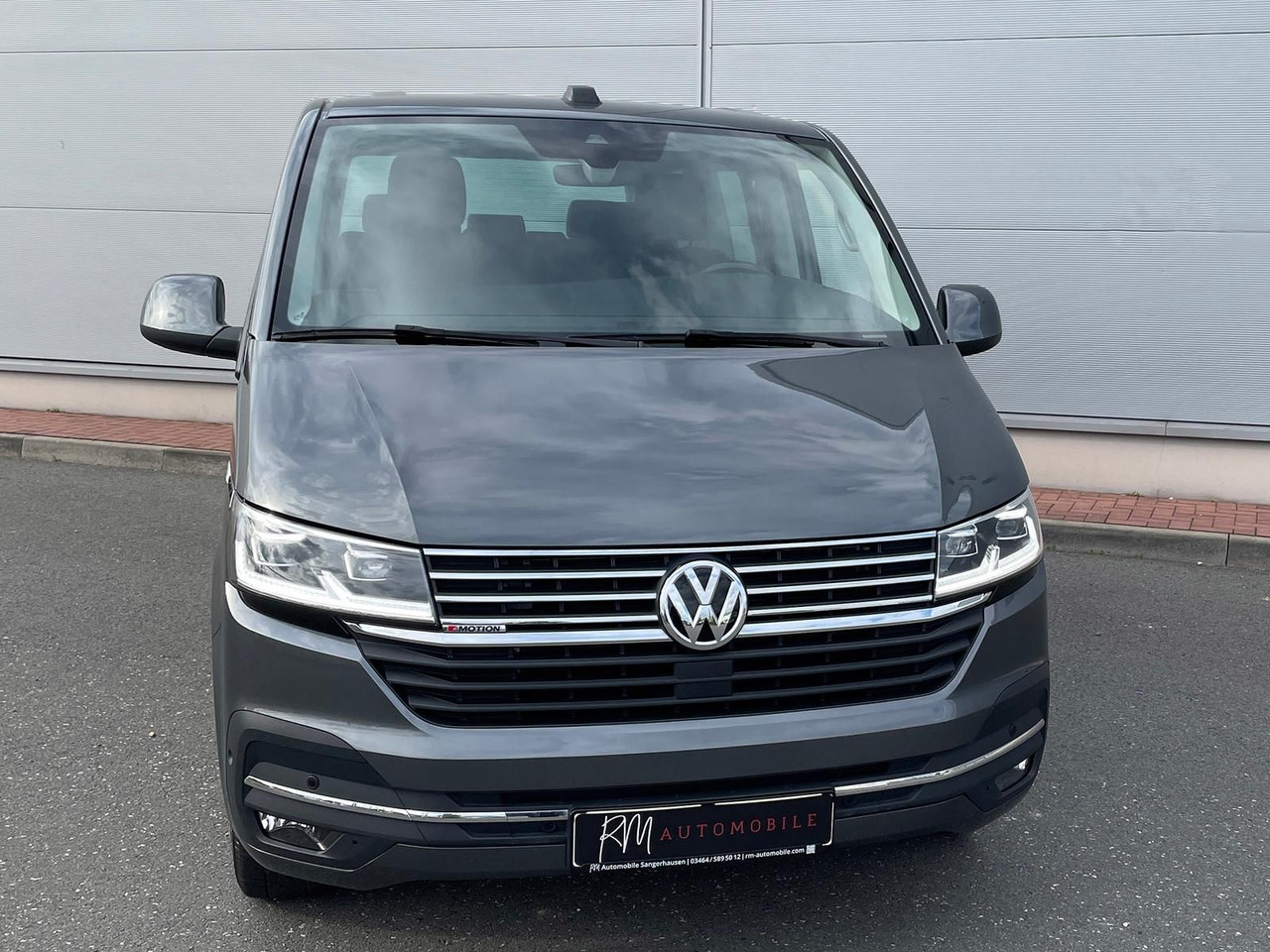 Volkswagen T6.1 Multivan Comfortline 4M ACC KAMERA SITZHZ - Kleinbus, Personentransporter: das Bild 3 Volkswagen T6.1 Multivan Comfortline 4M ACC KAMERA SITZHZ - Kleinbus, Personentransporter: das Bild 3