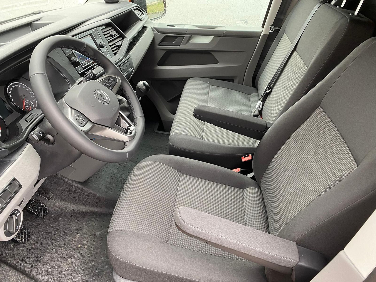 Kastenwagen, Transporter mit Doppelkabine Volkswagen T6.1 Transporter MIXTO lang LED PDC KLIMA SITZH: das Bild 16