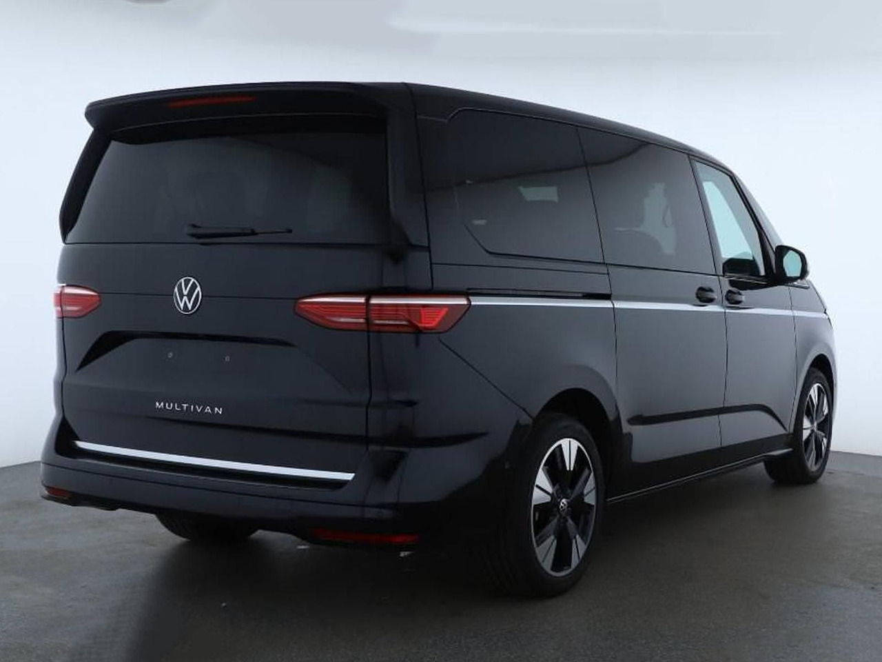 Volkswagen T7 Multivan Style LR el. Sitze ACC DCC SHZ Leder - Kleinbus, Personentransporter: das Bild 2 Volkswagen T7 Multivan Style LR el. Sitze ACC DCC SHZ Leder - Kleinbus, Personentransporter: das Bild 2