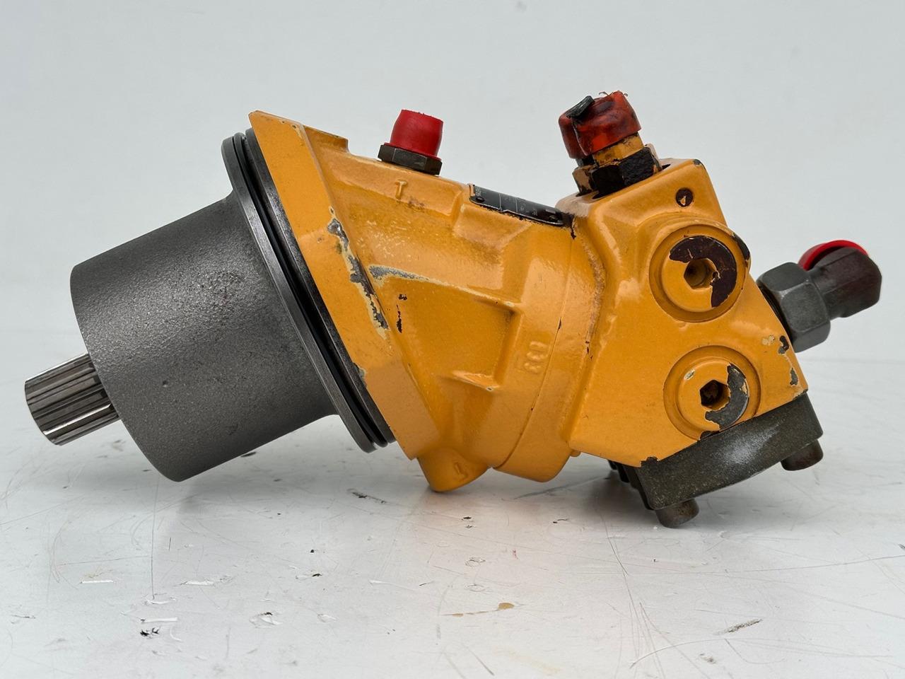 LIEBHERR Konstantmotor mit ID-Nr.5008984-ID-Nr.5007150 – Hydromatik Rexroth Axialkolbenmotor mit Nr.2000349 Typ:A2FE23/61W-NAL191. A308,A310,A312,A900ZW,R308,R310,R312,LOS914,R914,R916. #4064579.DK# - Hydraulikmotor für Bagger: das Bild 4 LIEBHERR Konstantmotor mit ID-Nr.5008984-ID-Nr.5007150 – Hydromatik Rexroth Axialkolbenmotor mit Nr.2000349 Typ:A2FE23/61W-NAL191. A308,A310,A312,A900ZW,R308,R310,R312,LOS914,R914,R916. #4064579.DK# - Hydraulikmotor für Bagger: das Bild 4