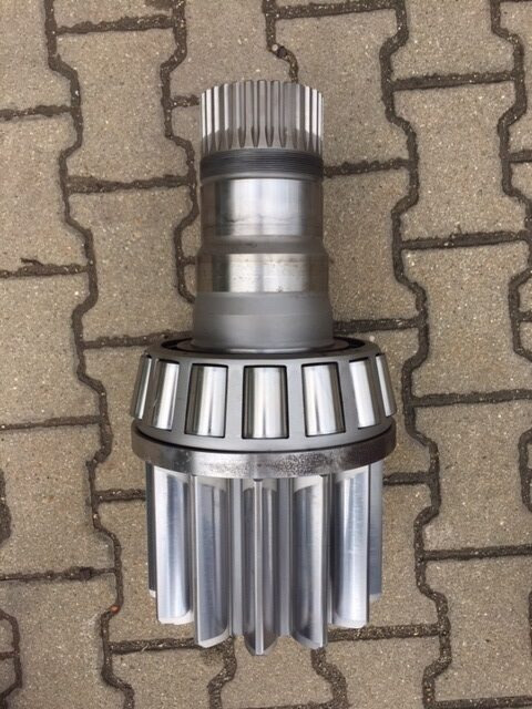 Liebherr Abtriebswelle ID-Nr.90011486. SAT375/279. P9150-1135, R9150-1133, R9150-1438, R9150-1592, R9150-1653, R9150-1857, R964C . #F04# - Antriebswelle für Bagger: das Bild 1 Liebherr Abtriebswelle ID-Nr.90011486. SAT375/279. P9150-1135, R9150-1133, R9150-1438, R9150-1592, R9150-1653, R9150-1857, R964C . #F04# - Antriebswelle für Bagger: das Bild 1