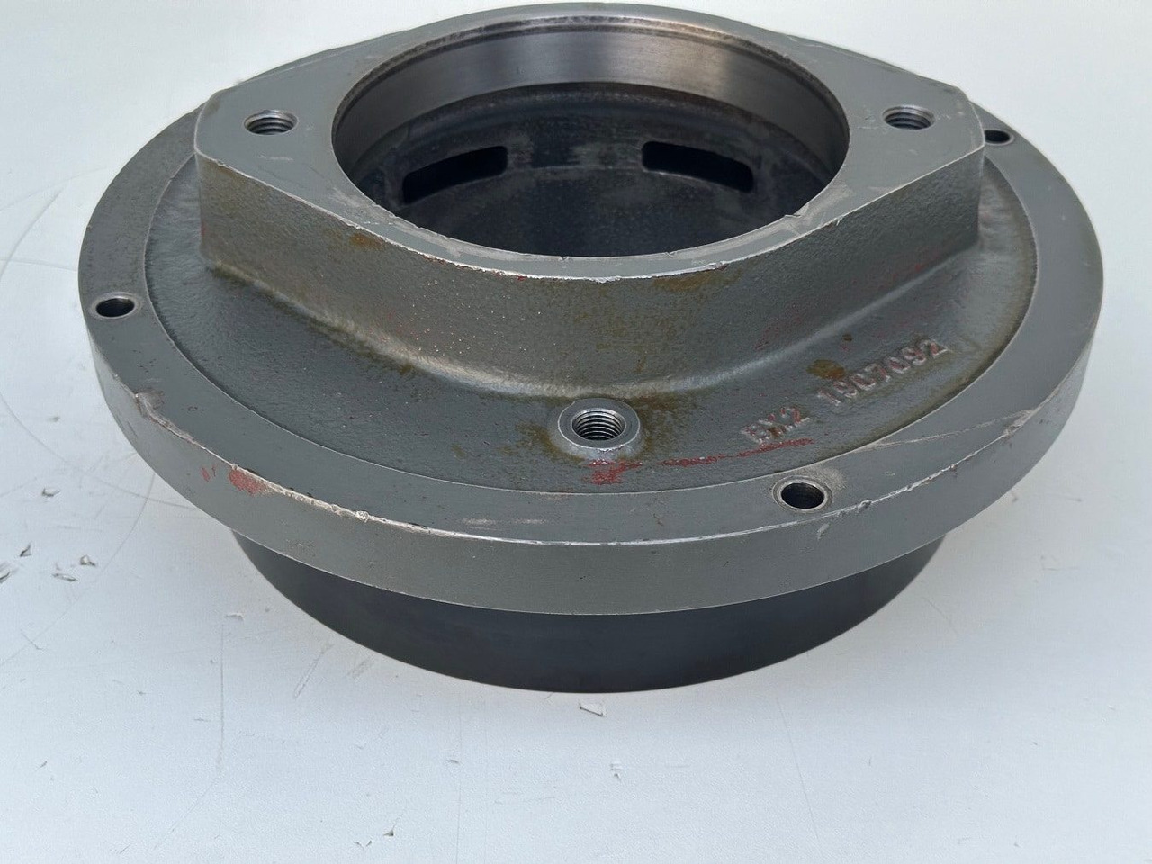 Liebherr Bremse ID-Nr.90209190. SAT300/282. LH40 C LH40 CP, LH40 M, LH40MP, LH50 CHR, LH50 CHRP, LH50 M, LH50 MHR, LH50 MHRP, LH50MT. #BR.01342# - Schwenkmotor für Baumaschine: das Bild 2 Liebherr Bremse ID-Nr.90209190. SAT300/282. LH40 C LH40 CP, LH40 M, LH40MP, LH50 CHR, LH50 CHRP, LH50 M, LH50 MHR, LH50 MHRP, LH50MT. #BR.01342# - Schwenkmotor für Baumaschine: das Bild 2