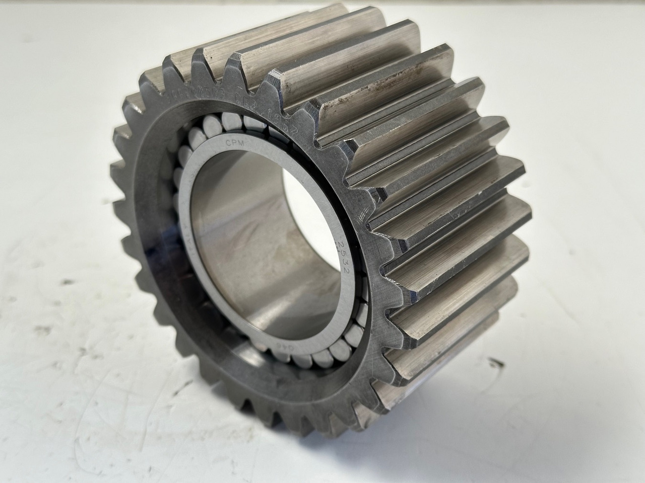 Liebherr Planetenrad ID-Nr.9443004 - ID-Nr.944300403. FAT400-FAT400/018-FAT400P018-FAT400P063-FAT400P073-FAT400P092. R934 IND,R906,R914,R916,R922,R924,R932,R934,R936,R942,R944. #944300503.01# - Fahrantrieb für Bagger: das Bild 3 Liebherr Planetenrad ID-Nr.9443004 - ID-Nr.944300403. FAT400-FAT400/018-FAT400P018-FAT400P063-FAT400P073-FAT400P092. R934 IND,R906,R914,R916,R922,R924,R932,R934,R936,R942,R944. #944300503.01# - Fahrantrieb für Bagger: das Bild 3