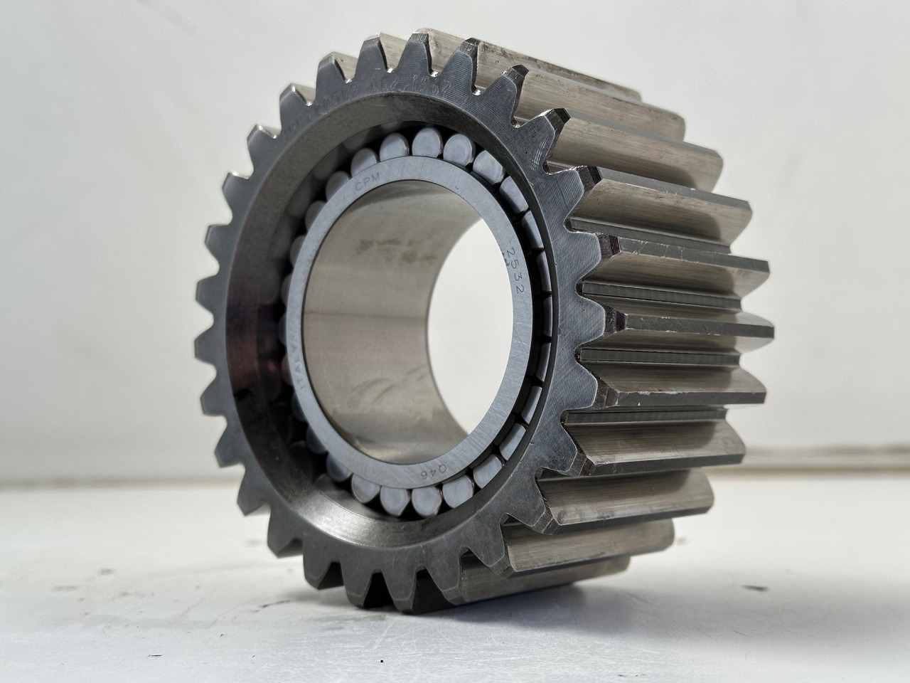 Liebherr Planetenrad ID-Nr.9443004 - ID-Nr.944300403. FAT400-FAT400/018-FAT400P018-FAT400P063-FAT400P073-FAT400P092. R934 IND,R906,R914,R916,R922,R924,R932,R934,R936,R942,R944. #944300503.01# - Fahrantrieb für Bagger: das Bild 2 Liebherr Planetenrad ID-Nr.9443004 - ID-Nr.944300403. FAT400-FAT400/018-FAT400P018-FAT400P063-FAT400P073-FAT400P092. R934 IND,R906,R914,R916,R922,R924,R932,R934,R936,R942,R944. #944300503.01# - Fahrantrieb für Bagger: das Bild 2