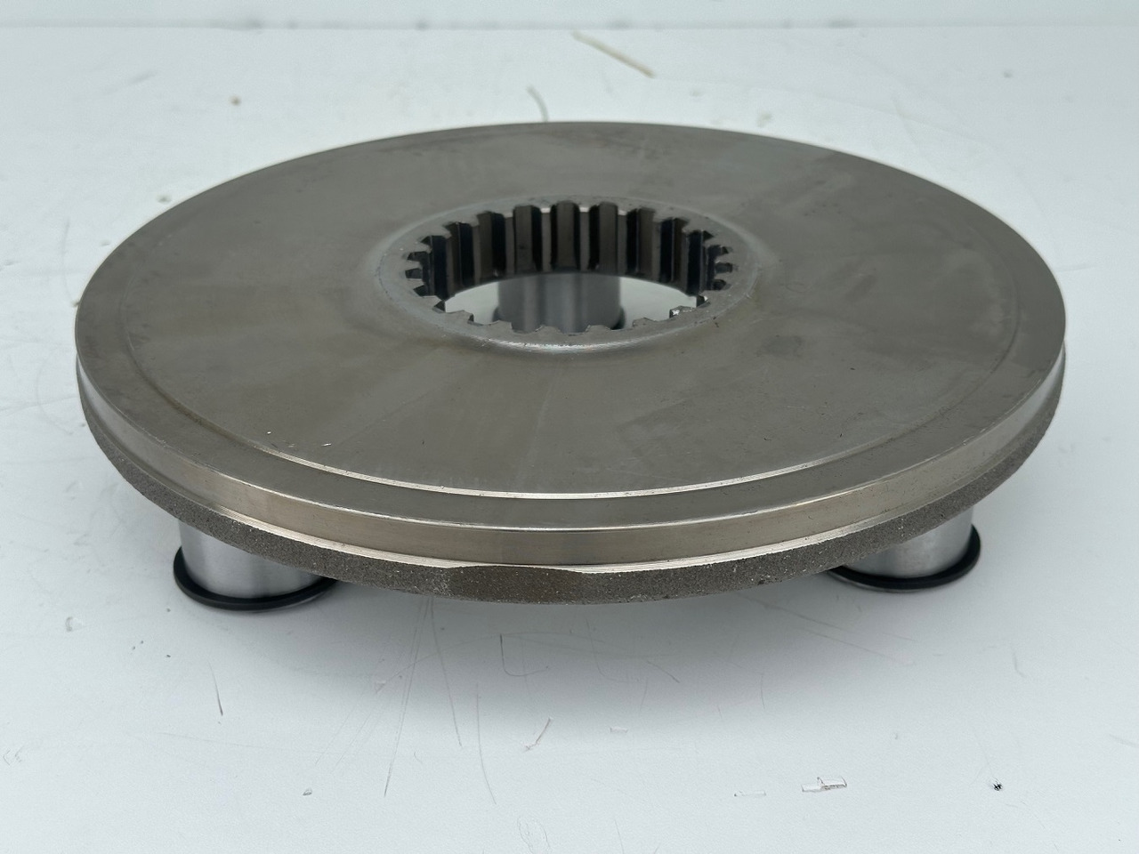 Liebherr Planetenträger ID-Nr.90024938. FAT400P112 -FAT400P130 - FAT400P139. LO1936, LOS926, R926, R928, R930, R934, R936, R940, R944, R946, R950 T. #90024938.L1.6897# - Fahrantrieb für Baumaschine: das Bild 5 Liebherr Planetenträger ID-Nr.90024938. FAT400P112 -FAT400P130 - FAT400P139. LO1936, LOS926, R926, R928, R930, R934, R936, R940, R944, R946, R950 T. #90024938.L1.6897# - Fahrantrieb für Baumaschine: das Bild 5