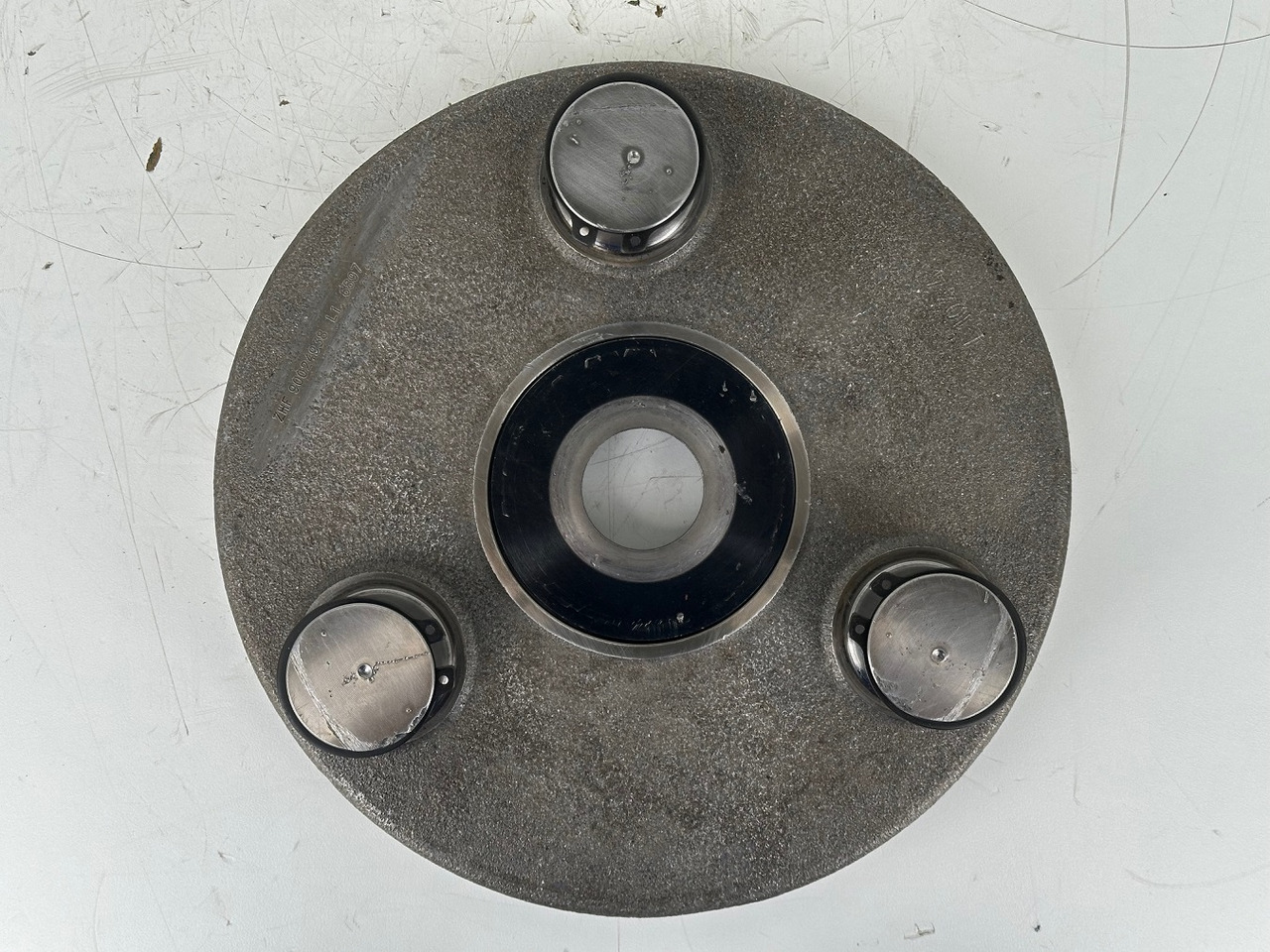 Liebherr Planetenträger ID-Nr.90024938. FAT400P112 -FAT400P130 - FAT400P139. LO1936, LOS926, R926, R928, R930, R934, R936, R940, R944, R946, R950 T. #90024938.L1.6897# - Fahrantrieb für Baumaschine: das Bild 3 Liebherr Planetenträger ID-Nr.90024938. FAT400P112 -FAT400P130 - FAT400P139. LO1936, LOS926, R926, R928, R930, R934, R936, R940, R944, R946, R950 T. #90024938.L1.6897# - Fahrantrieb für Baumaschine: das Bild 3