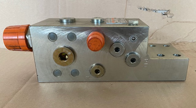 Liebherr Rohrbruchsicherung ID-Nr.5009808. - Hydraulik ventil für Kettenbagger: das Bild 3 Liebherr Rohrbruchsicherung ID-Nr.5009808. - Hydraulik ventil für Kettenbagger: das Bild 3