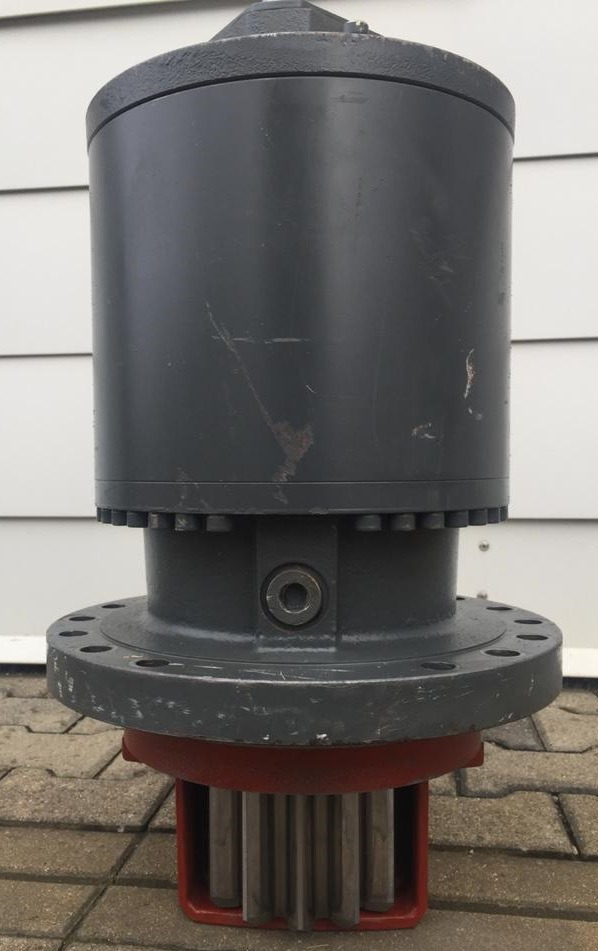 Liebherr Schwenkantrieb SAT300/282. ID-Nr.90209176 - ID-Nr.90209177 - ID-Nr.90209178. LH40, LH50. #1168# - Schwenkmotor für Mobilbagger: das Bild 2 Liebherr Schwenkantrieb SAT300/282. ID-Nr.90209176 - ID-Nr.90209177 - ID-Nr.90209178. LH40, LH50. #1168# - Schwenkmotor für Mobilbagger: das Bild 2