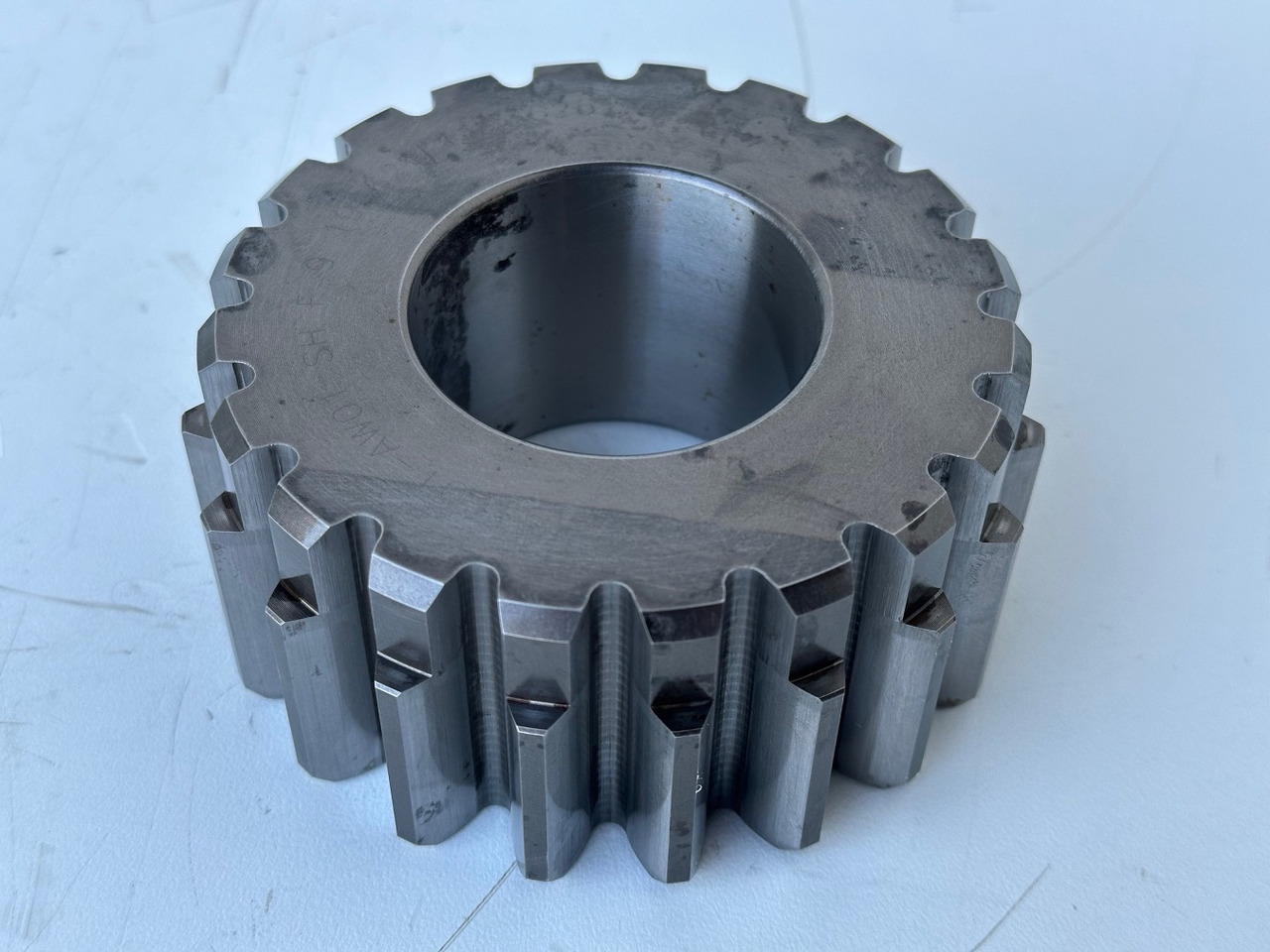 Liebherr Sonnenrad ID-Nr.969491601. FAT355P076-FAT355P077-FAT355P120. LH26,LH30C,LH40C,LO1916,LO1926,LOS916,LOS926,R906,R916,R920,R922,R924,R926. #969491601.06.08# - Fahrantrieb für Kettenbagger: das Bild 3 Liebherr Sonnenrad ID-Nr.969491601. FAT355P076-FAT355P077-FAT355P120. LH26,LH30C,LH40C,LO1916,LO1926,LOS916,LOS926,R906,R916,R920,R922,R924,R926. #969491601.06.08# - Fahrantrieb für Kettenbagger: das Bild 3