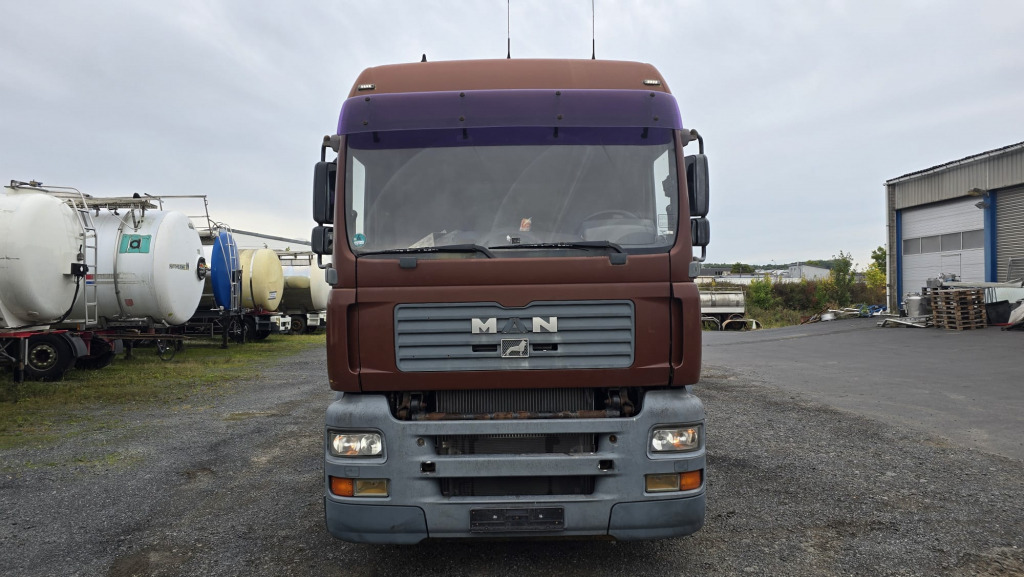 MAN TGA 18.430 4x2 (Nr. 6167) - Fahrgestell LKW: das Bild 3 MAN TGA 18.430 4x2 (Nr. 6167) - Fahrgestell LKW: das Bild 3