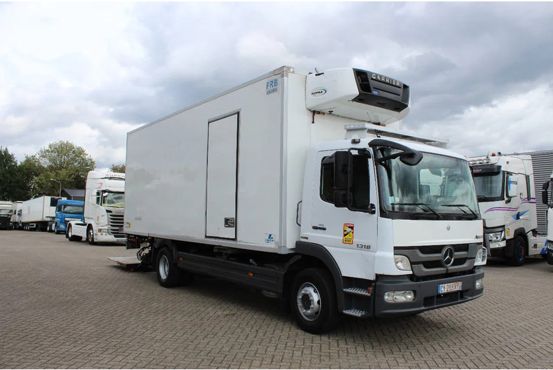 Mercedes-Benz Atego 1318 * MANUAL * CARRIER SUPRA 550 - Kühlkoffer LKW: das Bild 4 Mercedes-Benz Atego 1318 * MANUAL * CARRIER SUPRA 550 - Kühlkoffer LKW: das Bild 4