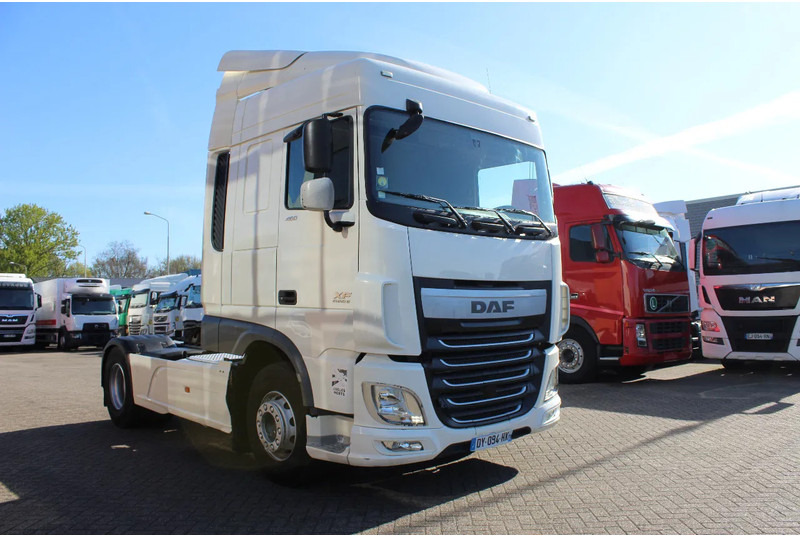 DAF XF 106.460 * EURO6 * 4X2 * - Sattelzugmaschine: das Bild 5 DAF XF 106.460 * EURO6 * 4X2 * - Sattelzugmaschine: das Bild 5