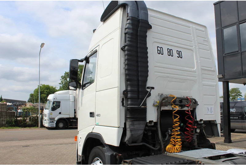 Sattelzugmaschine Volvo FH 12.420 * MANUAL * 4X2 *: das Bild 15