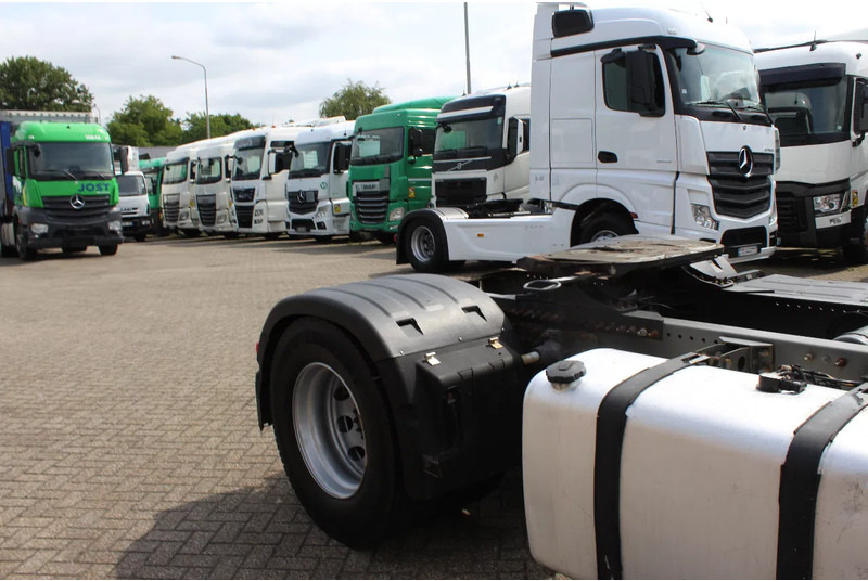 Sattelzugmaschine Volvo FH 12.420 * MANUAL * 4X2 *: das Bild 9