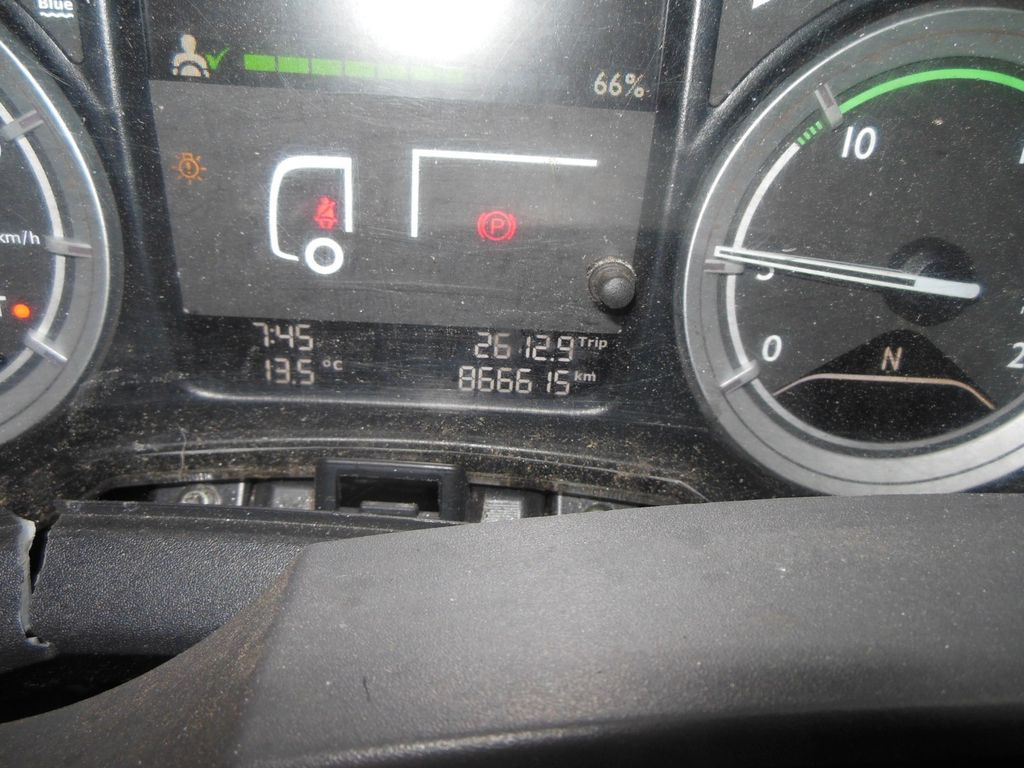 Tiertransporter LKW DAF XF 106.460, MENKE-JANZEN, UNFALL-FAHRBAR!!: das Bild 22