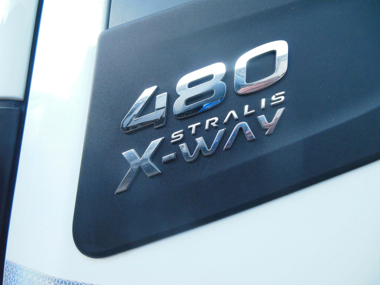 Iveco STRALIS X-WAY 480, 8X4, BORDMATIC, AHK, TOP!!! - Kipper: das Bild 5 Iveco STRALIS X-WAY 480, 8X4, BORDMATIC, AHK, TOP!!! - Kipper: das Bild 5
