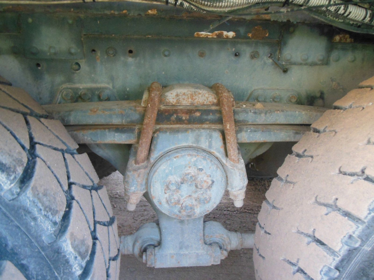 MAN TGA 35.410, 8X4, MIX + PUMPE 24M - Fahrmischer: das Bild 5 MAN TGA 35.410, 8X4, MIX + PUMPE 24M - Fahrmischer: das Bild 5