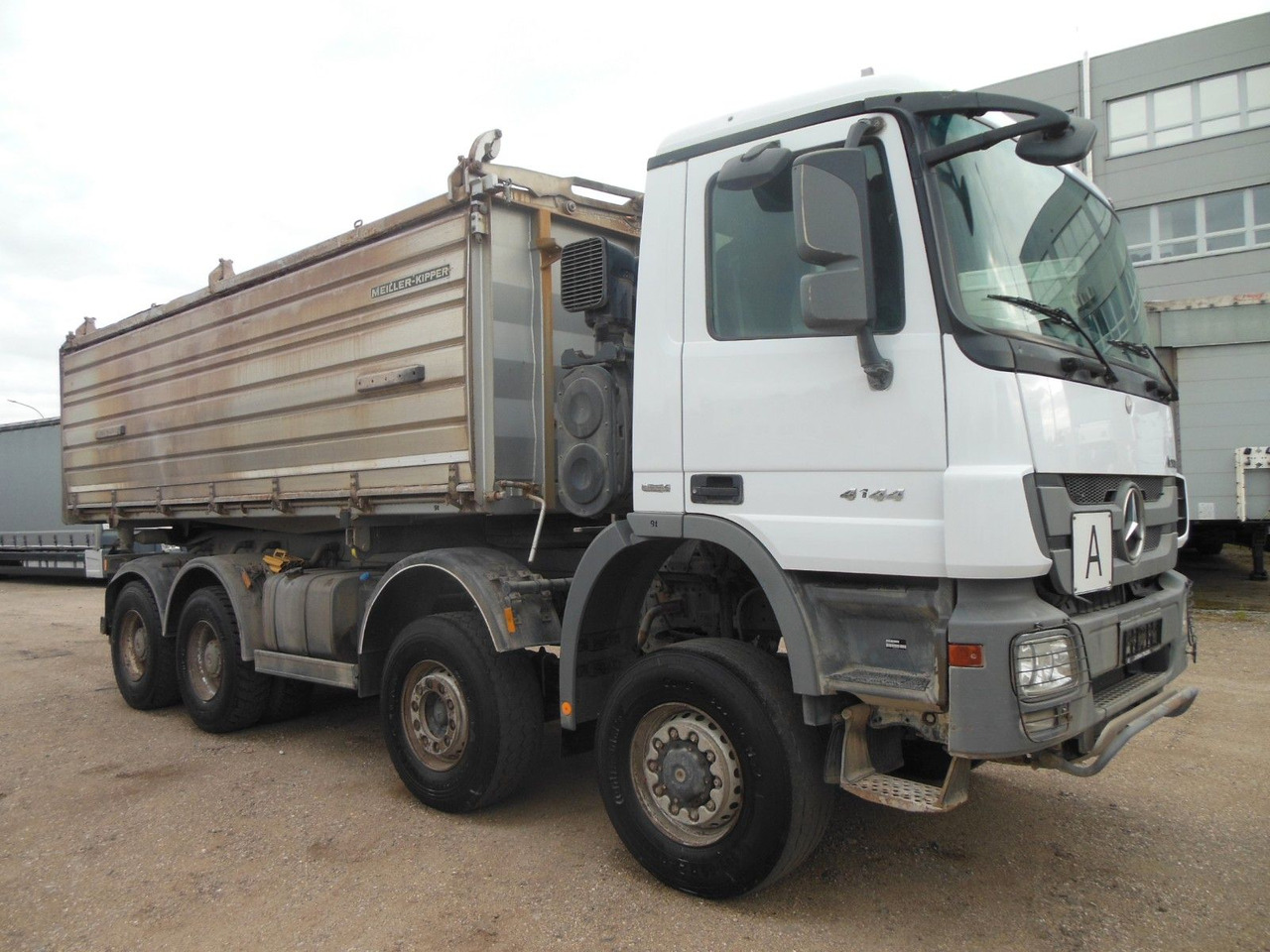 Mercedes-Benz ACTROS 4144, 8X6, 3 PEDALE, MEILLER, BODRMATIC - Kipper: das Bild 2 Mercedes-Benz ACTROS 4144, 8X6, 3 PEDALE, MEILLER, BODRMATIC - Kipper: das Bild 2