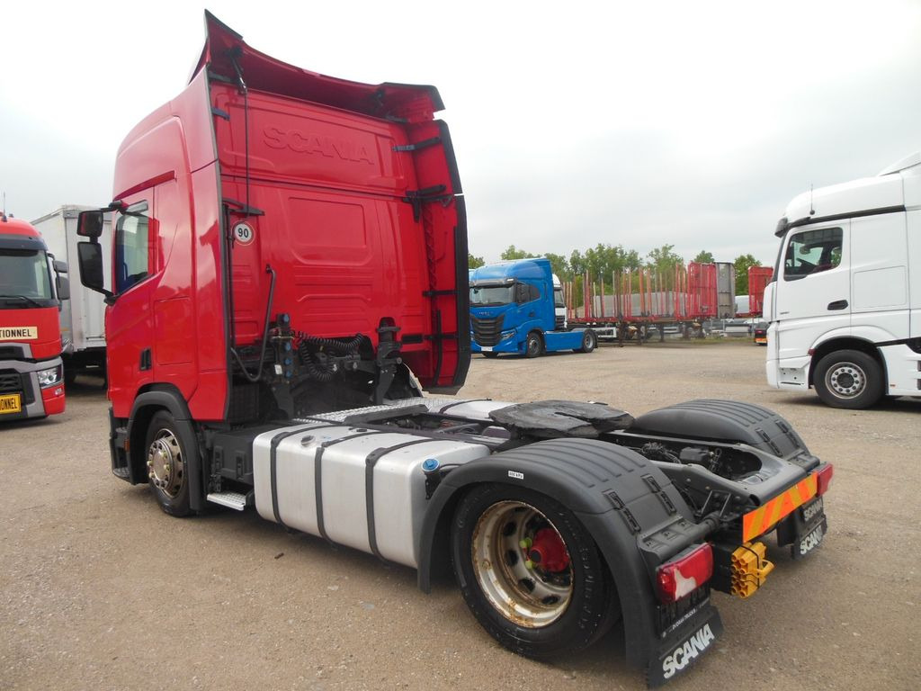 Scania R450 LOWDECK, RETARDER, STANDKLIMA, VOLL LUFT - Sattelzugmaschine: das Bild 4 Scania R450 LOWDECK, RETARDER, STANDKLIMA, VOLL LUFT - Sattelzugmaschine: das Bild 4