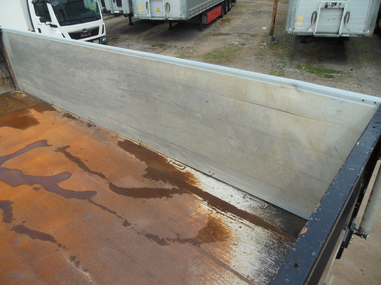 Kipper Anhänger Schwarzmüller TKIA 2/E: das Bild 17 Kipper Anhänger Schwarzmüller TKIA 2/E: das Bild 17